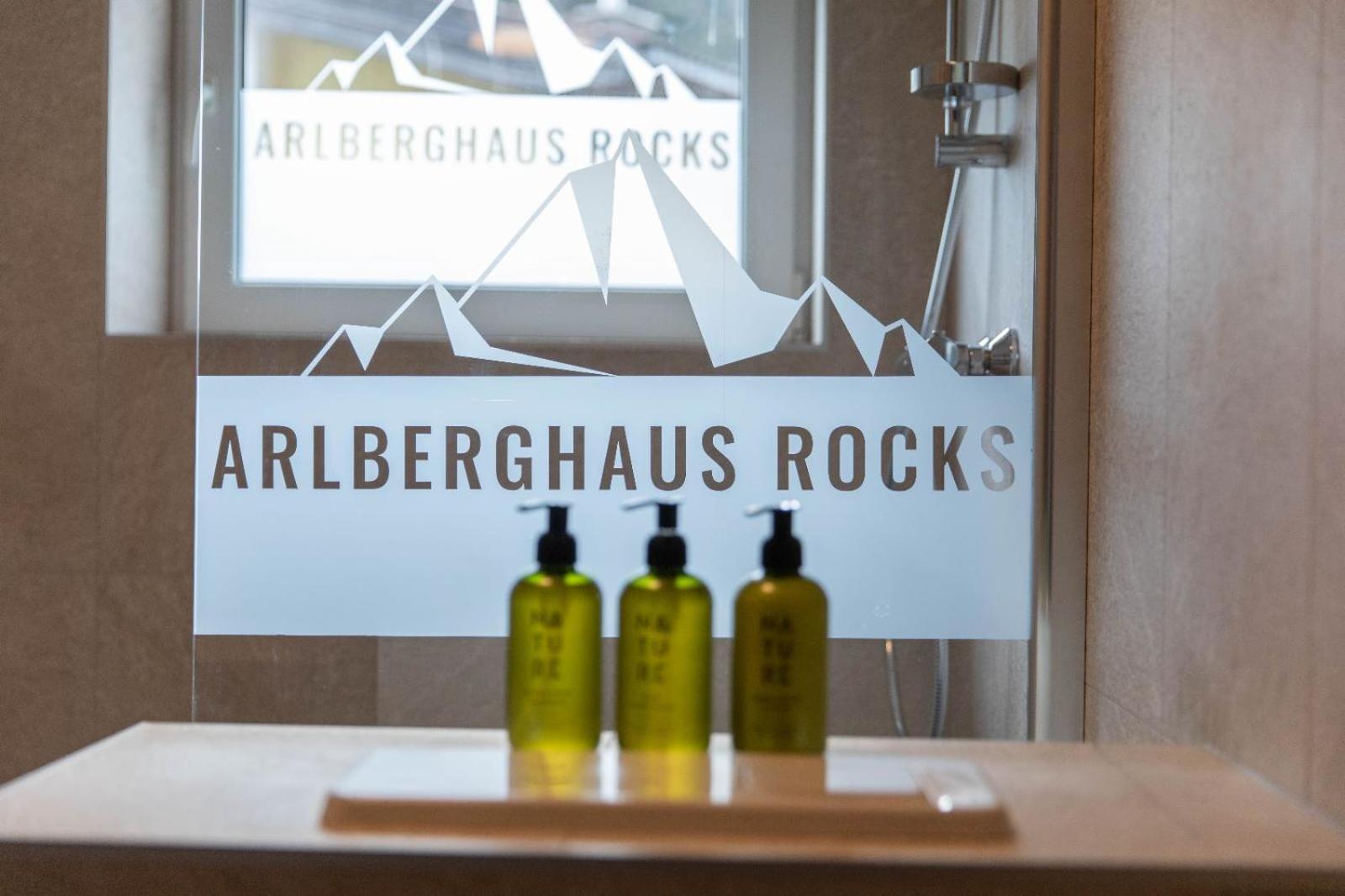 Arlberghaus Rocks Vila Flirsch Exterior foto