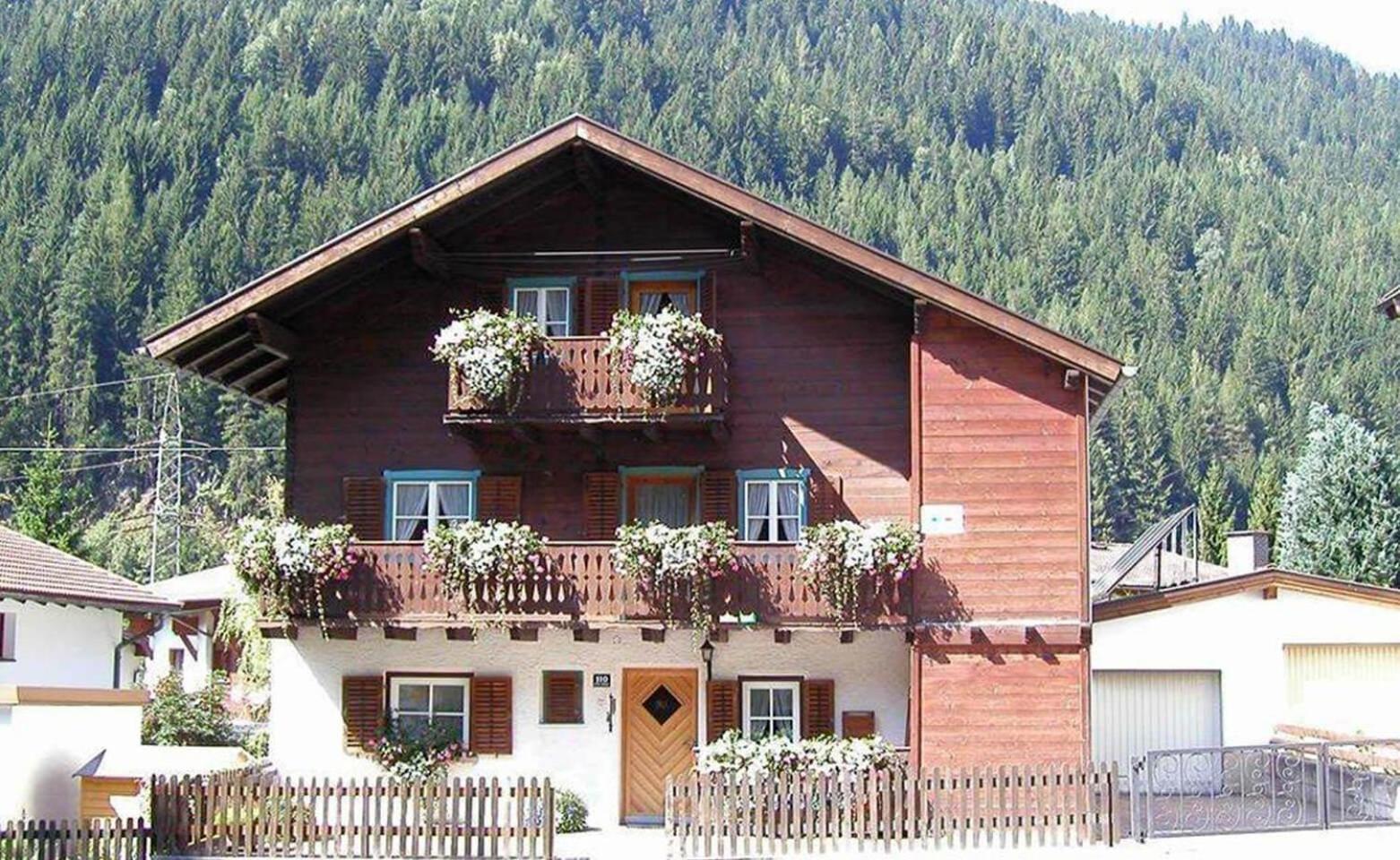 Arlberghaus Rocks Vila Flirsch Exterior foto